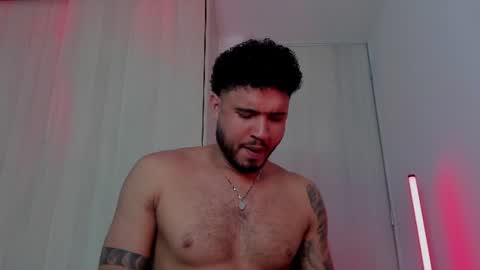 AustinTorres  online show from July 21, 12:23 am