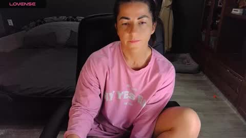 Ava online show from October 28, 5:03 pm