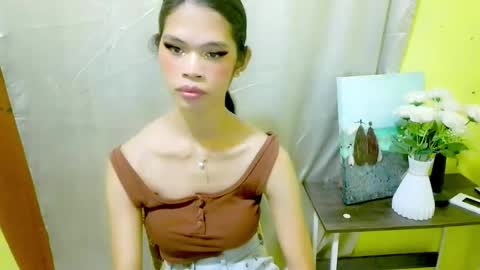 avacadaxcx online show from December 15, 1:23 am