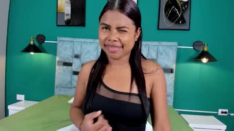 Avalinelov online show from January 15, 7:55 pm