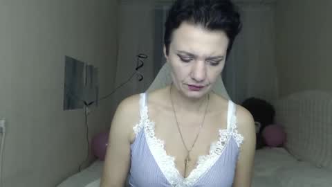 avasaturnian online show from November 9, 1:47 pm