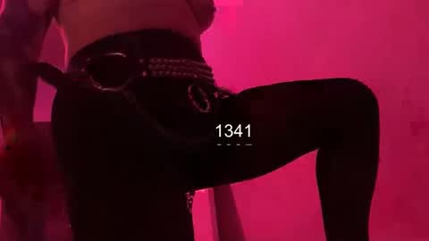Snapshot of avaskye666 chatting on September 25, 11:28 am Ava online show from September 25, 11:28 am