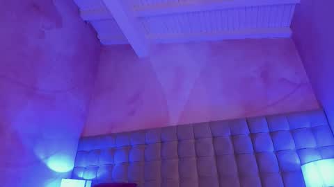 avawhiite online show from September 23, 9:43 pm