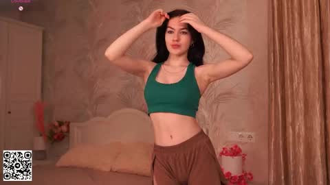 aveloria online show from October 30, 6:30 pm