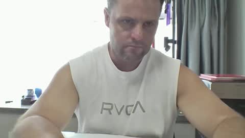 averagejoe2025 online show from May 29, 2:31 am