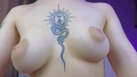 avgustina_love online show from December 20, 10:55 am