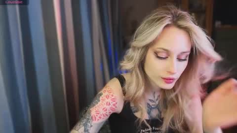 Aviva online show from January 9, 7:52 pm