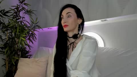 Avrora online show from April 17, 9:33 am