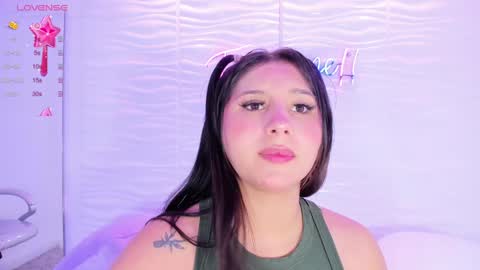 Avy  online show from January 7, 11:37 am