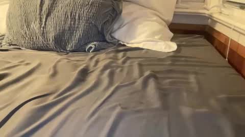 awomenisagod online show from January 17, 4:33 am