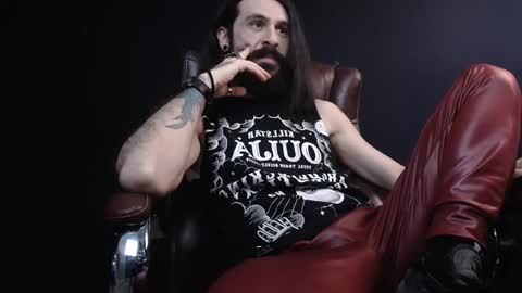 Snapshot of axelcolton chatting on March 6, 9:03 am AxelColton online show from March 6, 9:03 am