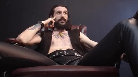 Snapshot of axelcolton chatting on February 7, 12:50 pm AxelColton online show from February 7, 12:50 pm