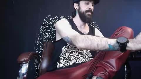Snapshot of axelcolton chatting on March 9, 12:53 pm AxelColton online show from March 9, 12:53 pm