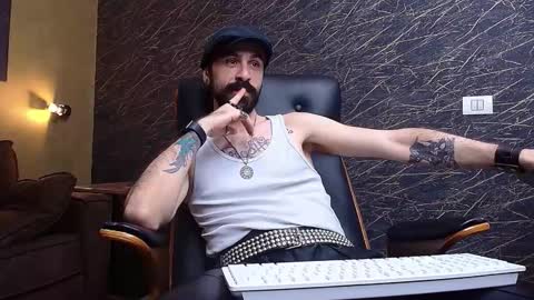 AxelColton online show from January 12, 11:28 am