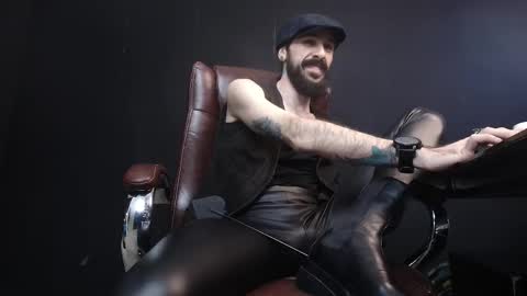 Snapshot of axelcolton chatting on February 14, 12:57 pm AxelColton online show from February 14, 12:57 pm