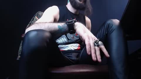 Snapshot of axelcolton chatting on February 20, 9:00 am AxelColton online show from February 20, 9:00 am