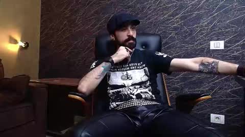 AxelColton online show from January 11, 10:32 am