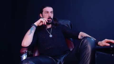 AxelColton online show from October 30, 11:11 am