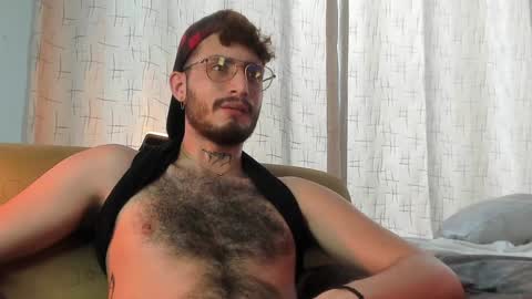    online show from February 3, 8:03 pm