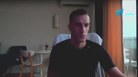 Axl online show from February 9, 4:49 am