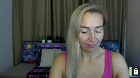 Jully online show from October 7, 5:31 pm