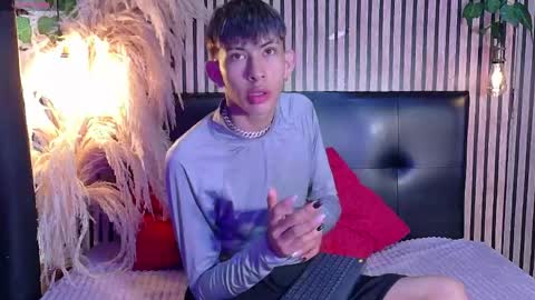 Ayano Aishi online show from April 8, 12:52 pm