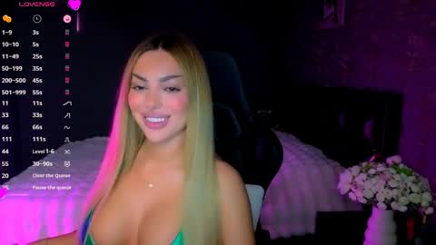  Ayla Demir  online show from April 3, 9:00 pm