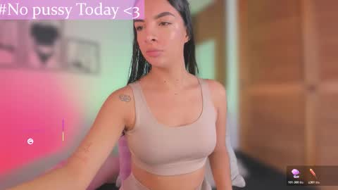 Aylin  online show from January 11, 10:38 pm