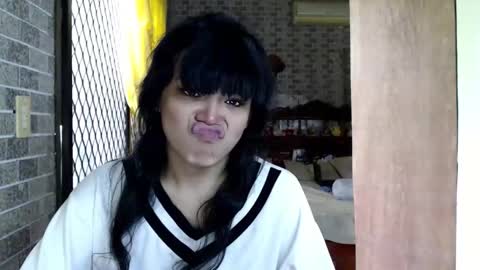 aymkyline online show from February 3, 2:53 am