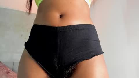 aynaraross1 online show from October 24, 4:24 am