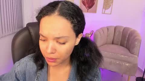 ayshel_cooperr online show from October 12, 4:16 am