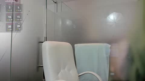 Ayumi online show from February 2, 4:53 am