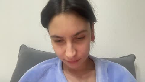 Snapshot of ayyababys chatting on December 18, 7:41 pm angel ayya online show from December 18, 7:41 pm
