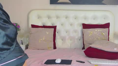 Chiara online show from February 17, 8:02 am