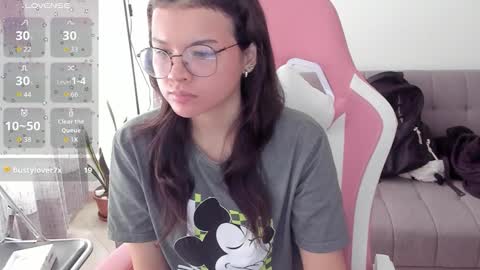 Azu  online show from March 27, 2:40 pm