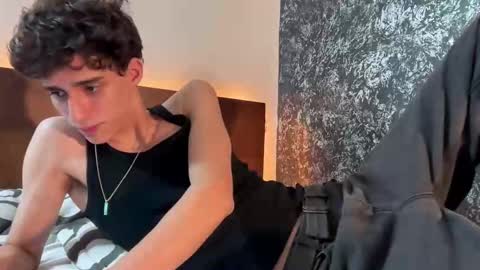 nice boy online show from October 28, 6:36 am