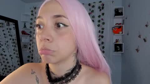 azumi saan online show from November 17, 4:15 am