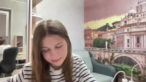 Niki online show from June 20, 7:09 pm