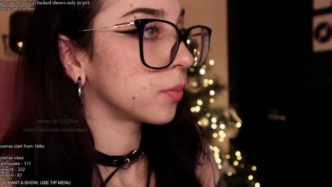 Snapshot of b0pppo chatting on December 16, 5:22 pm your fuckdoll  sub girl  MORE ME  online show from December 16, 5:22 pm