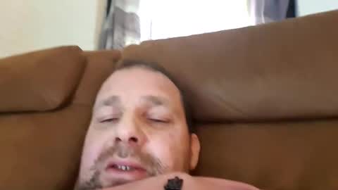 b1295457 online show from March 4, 12:02 pm