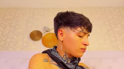 Anny online show from February 20, 6:26 am