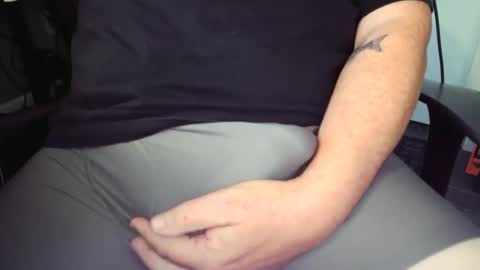 b_not_b online show from October 13, 5:15 pm