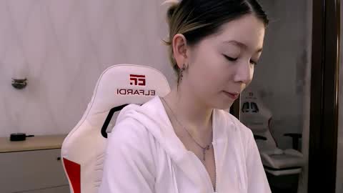 Cute Raby online show from November 10, 5:59 pm