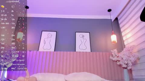 babe_sophiee online show from September 26, 3:36 am