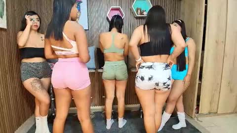 hotgirls online show from February 7, 11:57 am