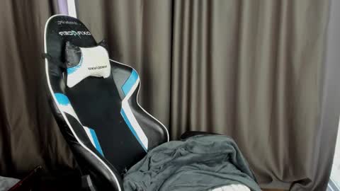 Alice online show from October 29, 8:38 am