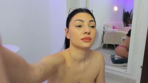 baby_ava_ online show from February 19, 10:09 pm