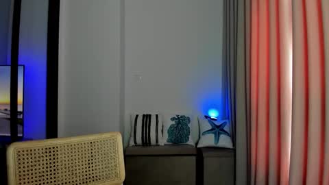 Call me baby  real name Eva   online show from December 18, 5:47 am