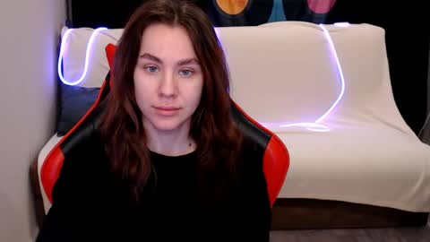 Snapshot of baby_kitte chatting on January 2, 2:11 am baby_kitte online show from January 2, 2:11 am