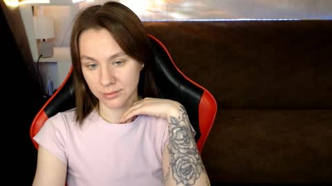 baby_kitte online show from January 12, 3:02 am